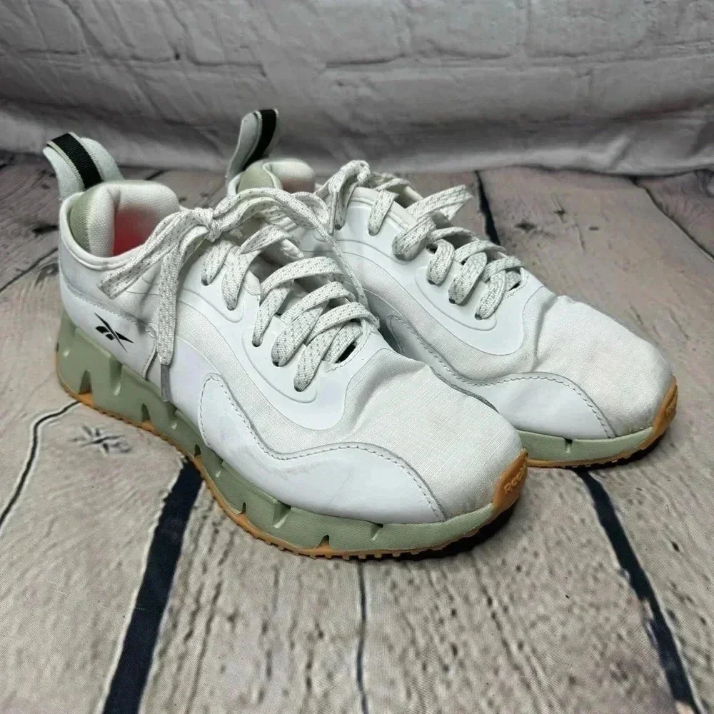 Reebok Zig Dynanica Women's Running Shoes White/Green size 8.5